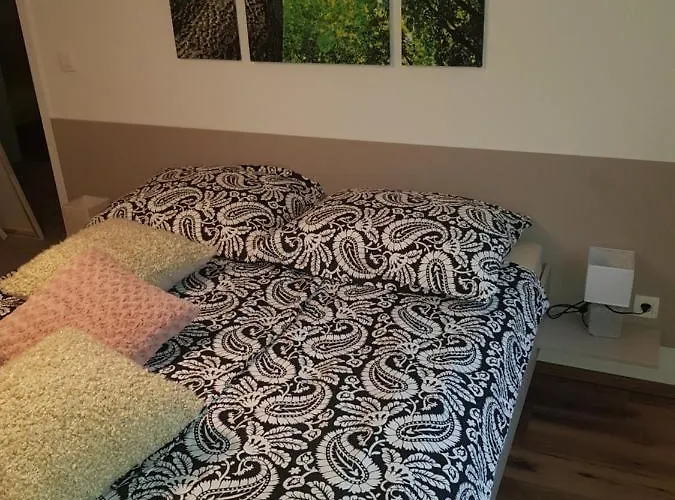 - Kekec דירה מויסטראנה